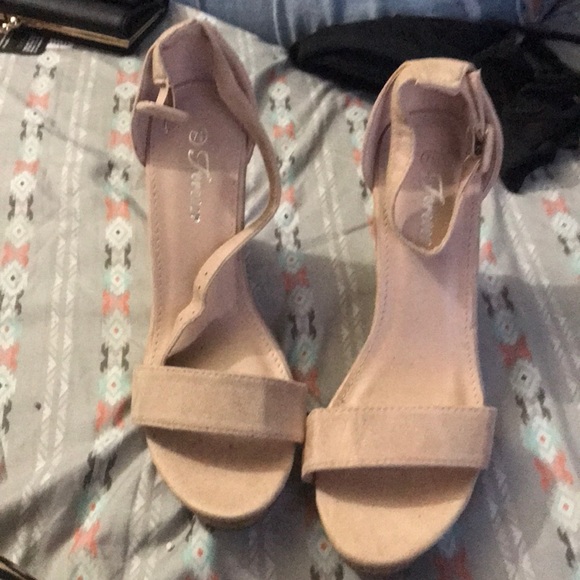 Nude wedges - Picture 1 of 3